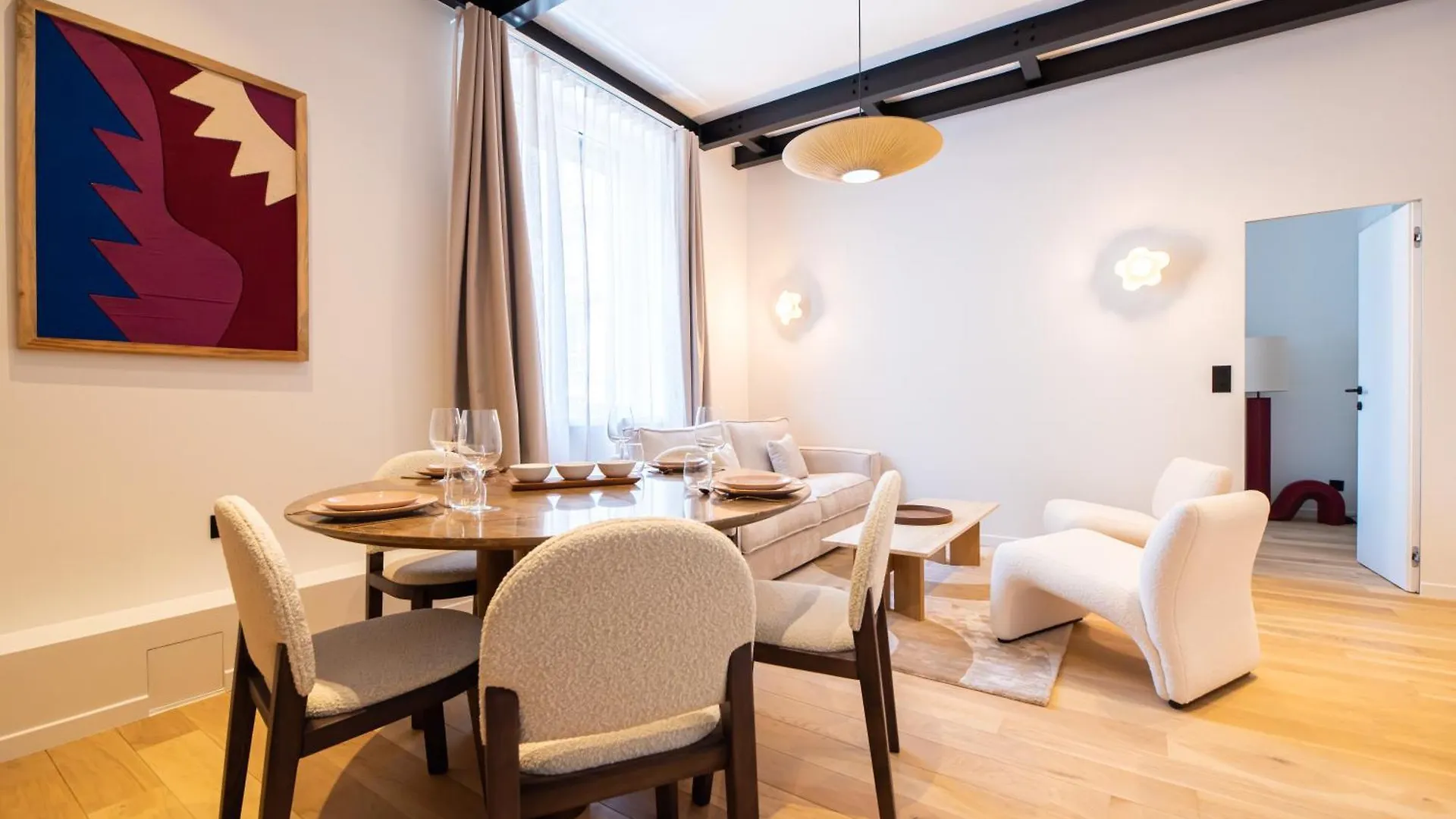 Chic Flat In Paris Center Daire