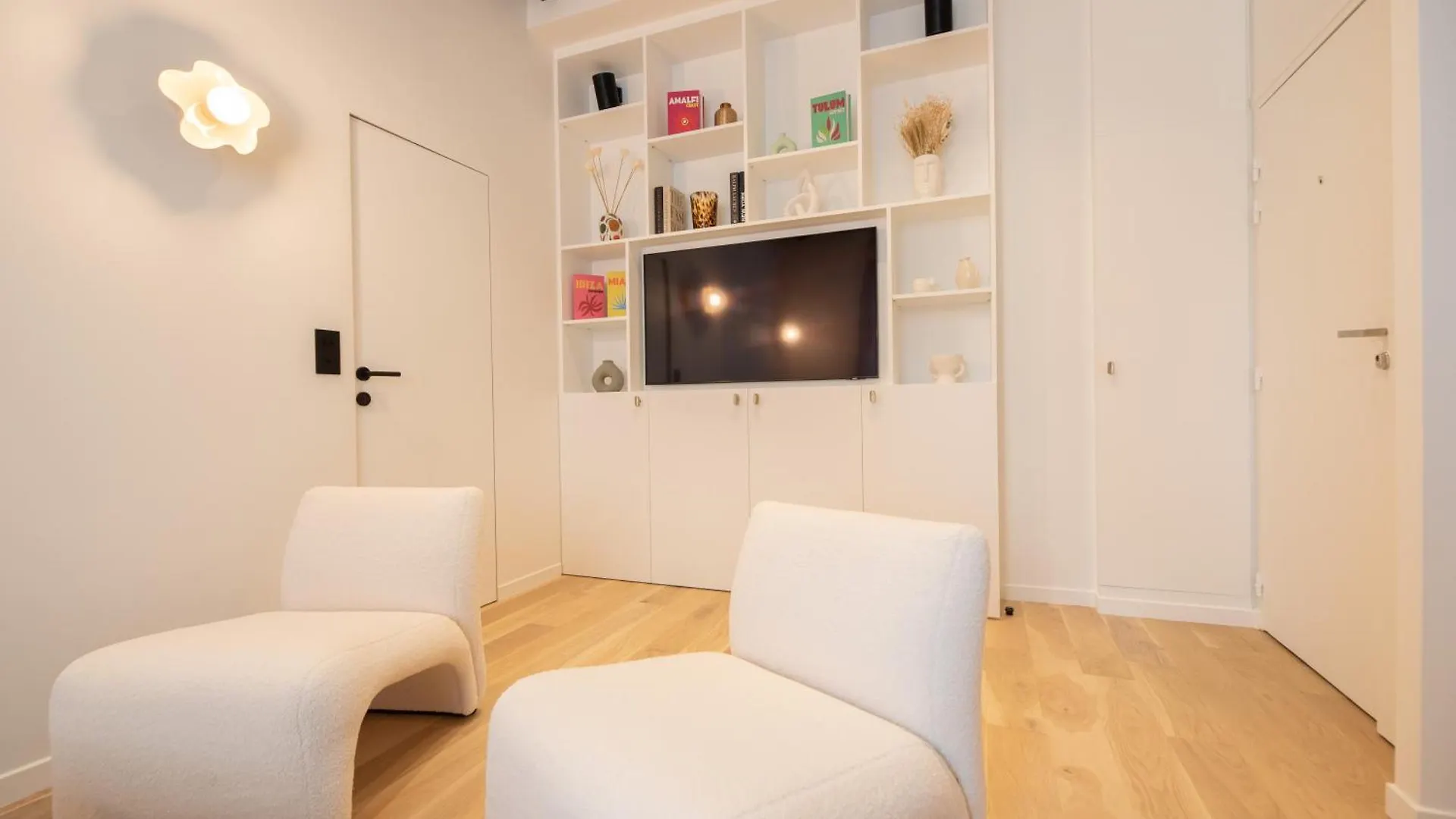 דירות Chic Flat In Paris Center צרפת