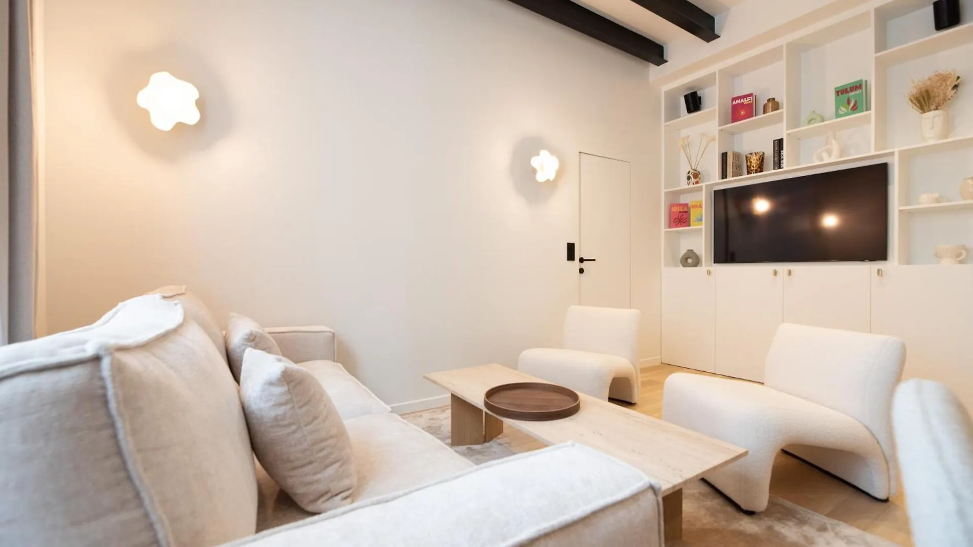 Chic Flat In Paris Center Apartment France